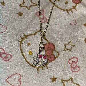 Hello kitty necklace